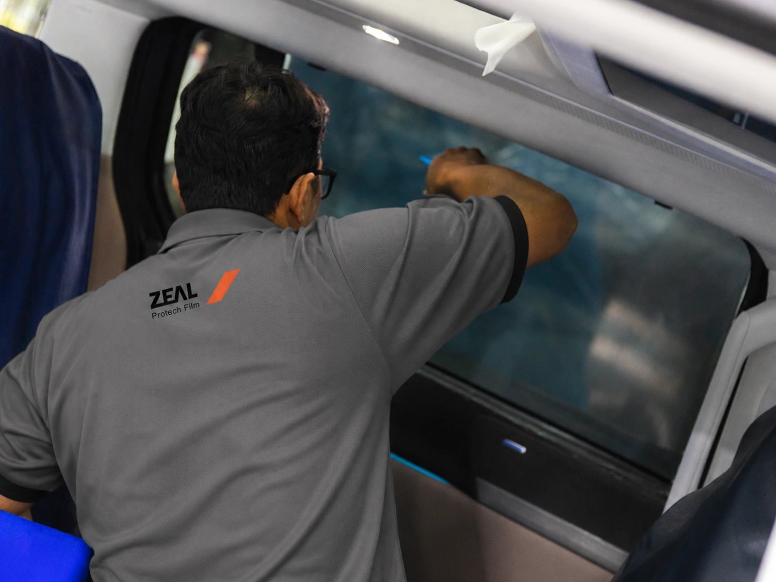 ZEAL window-film installation process at 27Speed, image 4